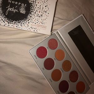 Jaclyn Hill The Vault Palette